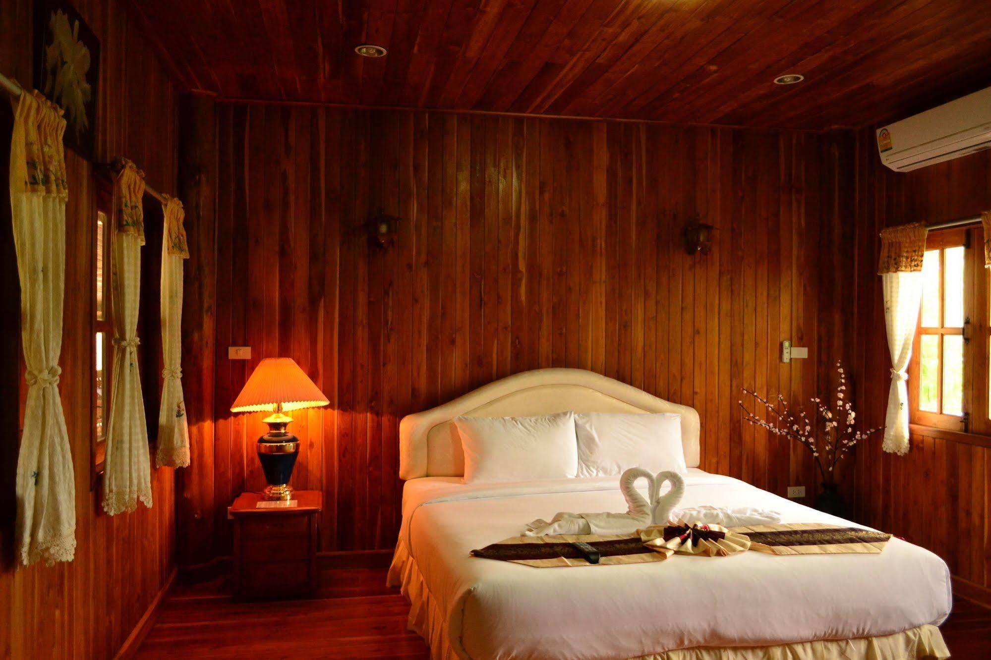Yuwadee Resort Chalong Eksteriør bilde